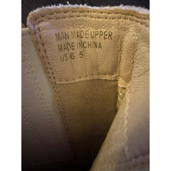 Oasis Society Chunky Heel Ankle Boots In Cream Man-Made Upper With Lug Sole & Si - Picture 4 of 8